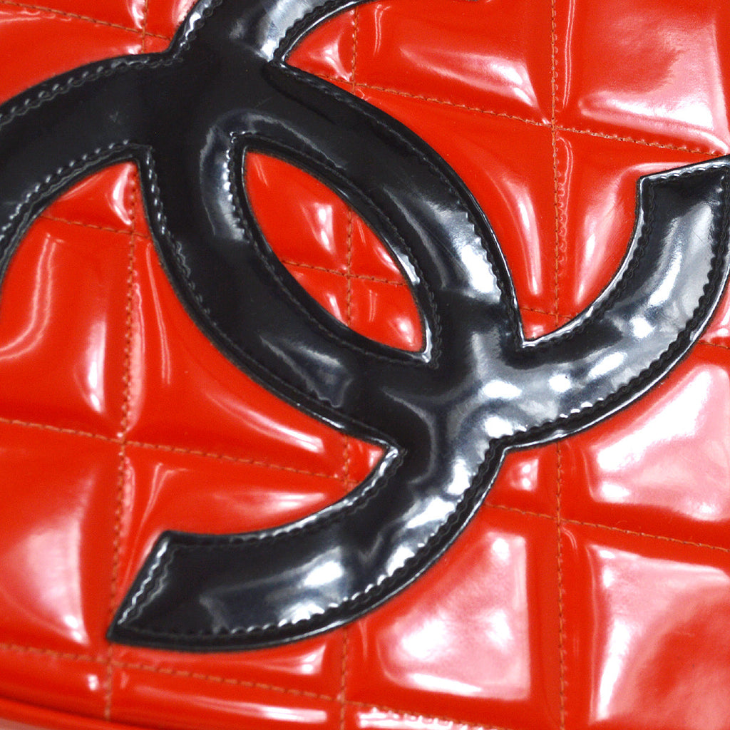CHANEL * 1995 Heart Vanity Handbag