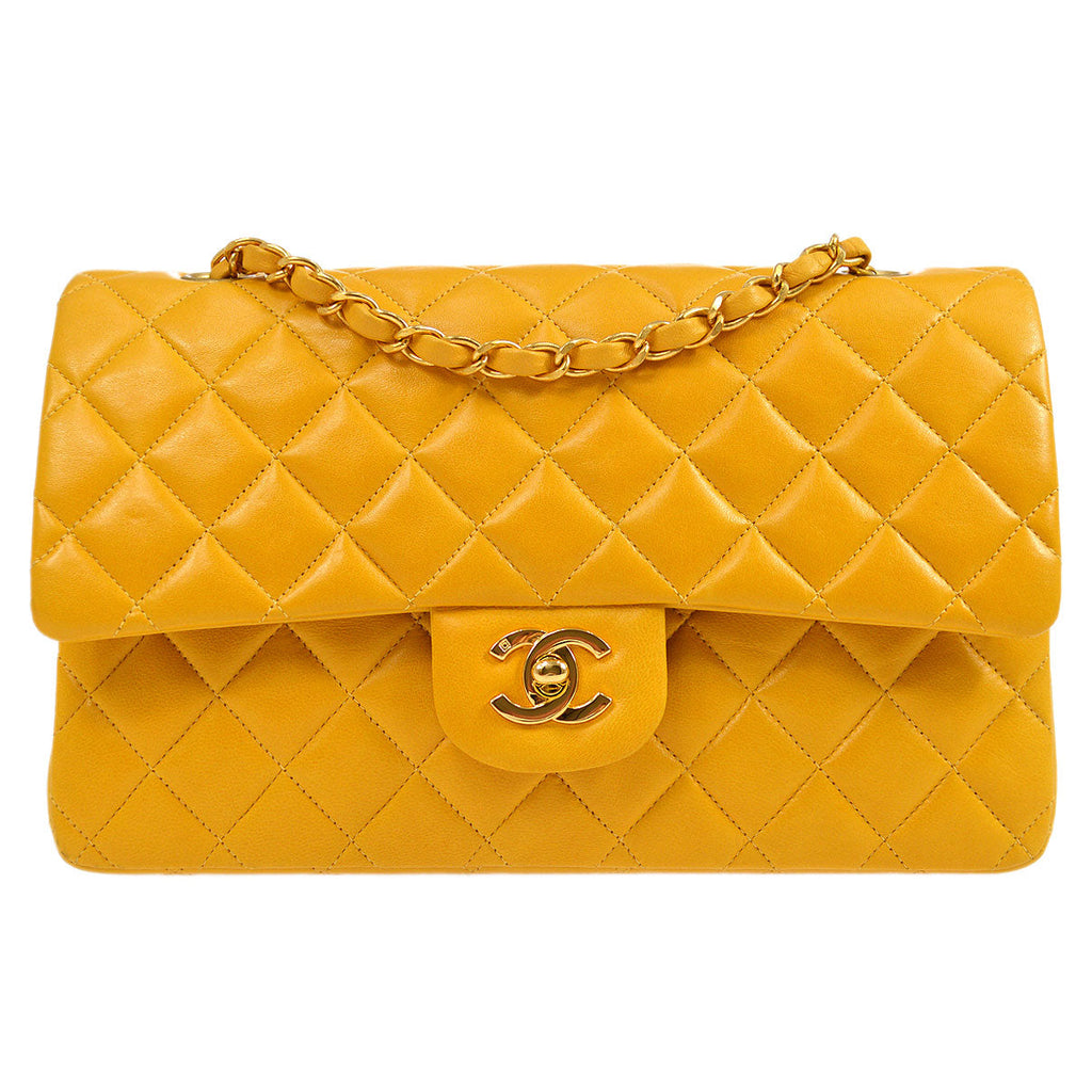 CHANEL 1994-1996 Classic Flap