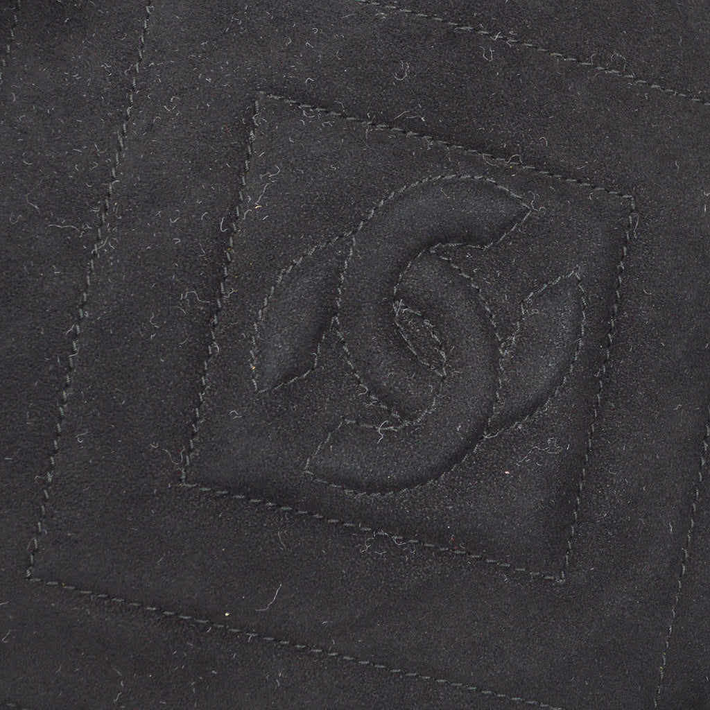 CHANEL 1991-1994 Small Diamond Camera Bag