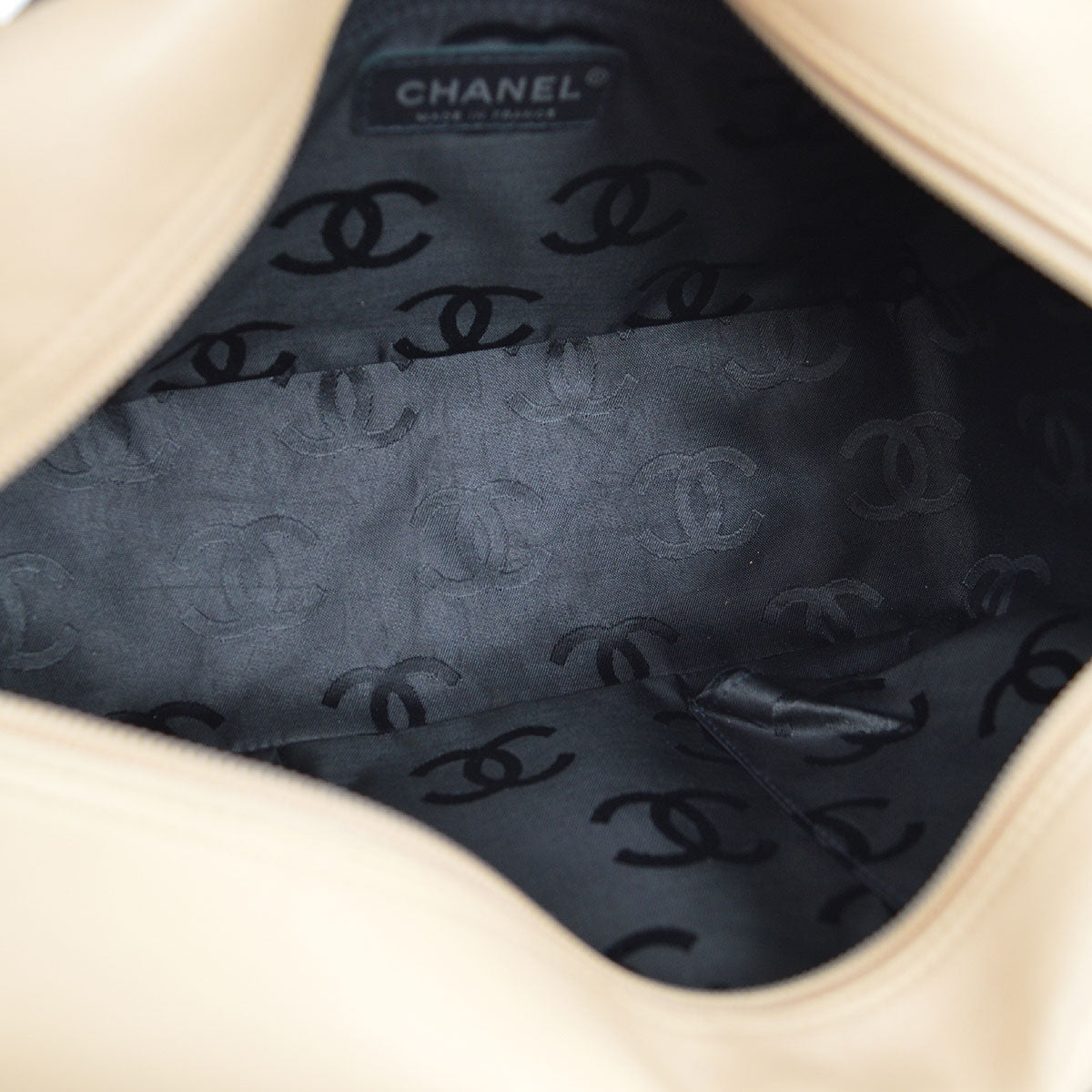 CHANEL 2004-2005 Cambon Ligne Bowling Bag Beige Calfskin