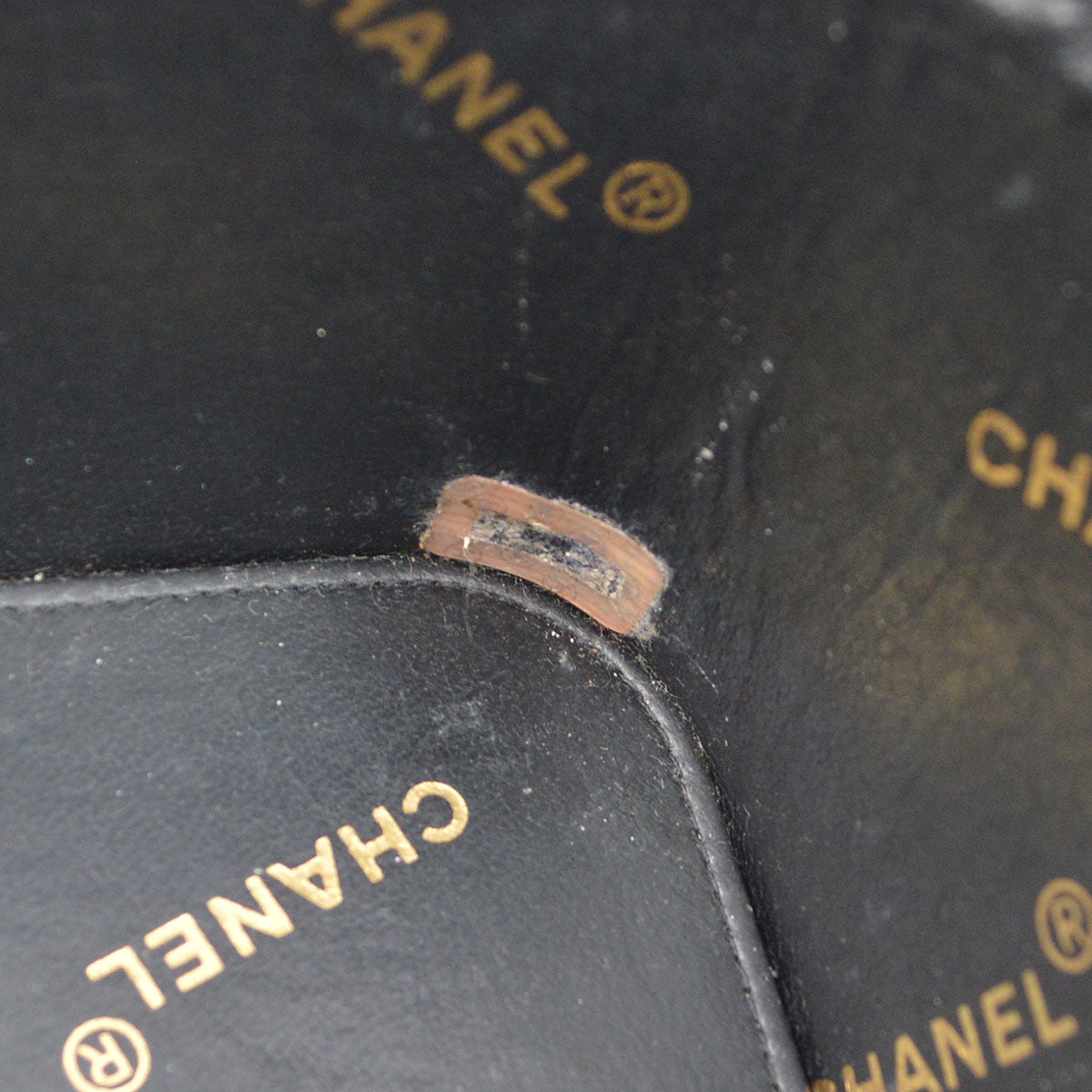 CHANEL 1995 Heart Mirror Vanity Handbag Black Patent Leather
