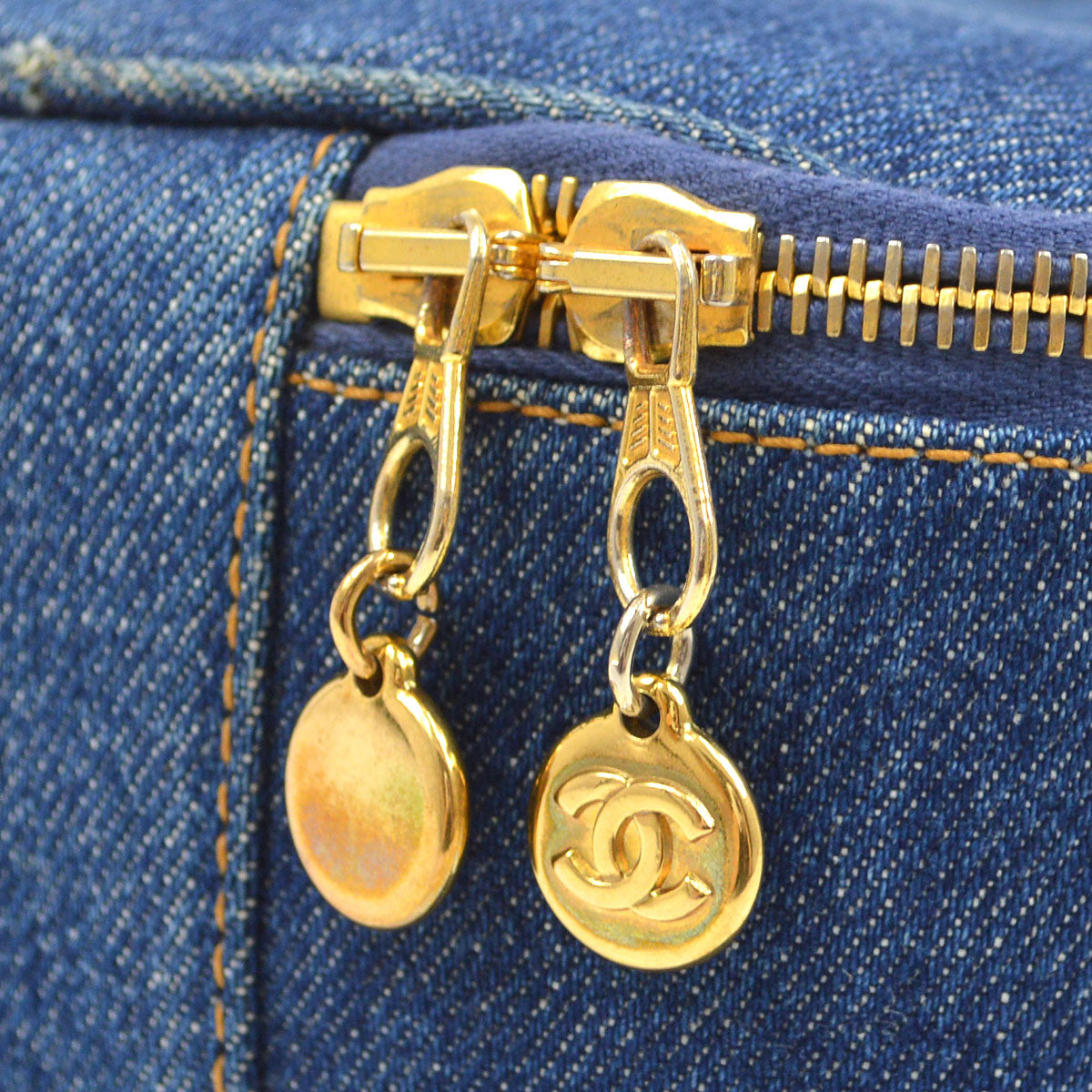 CHANEL 1997 timeless Vanity Handbag Denim