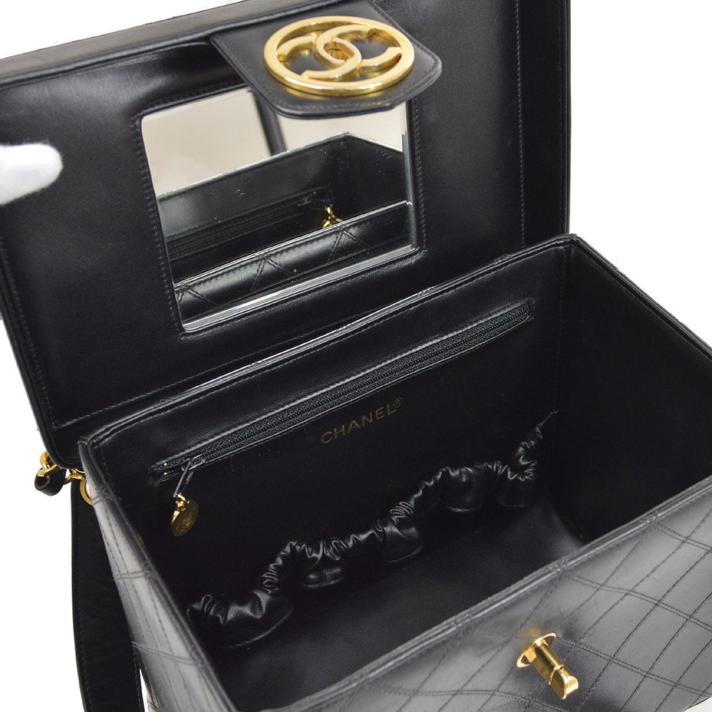CHANEL 1991-1994 Cosmoline Circled CC Vanity Handbag