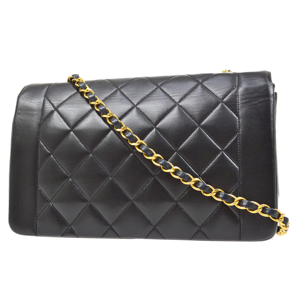 CHANEL 1991-1994 Diana Flap Medium