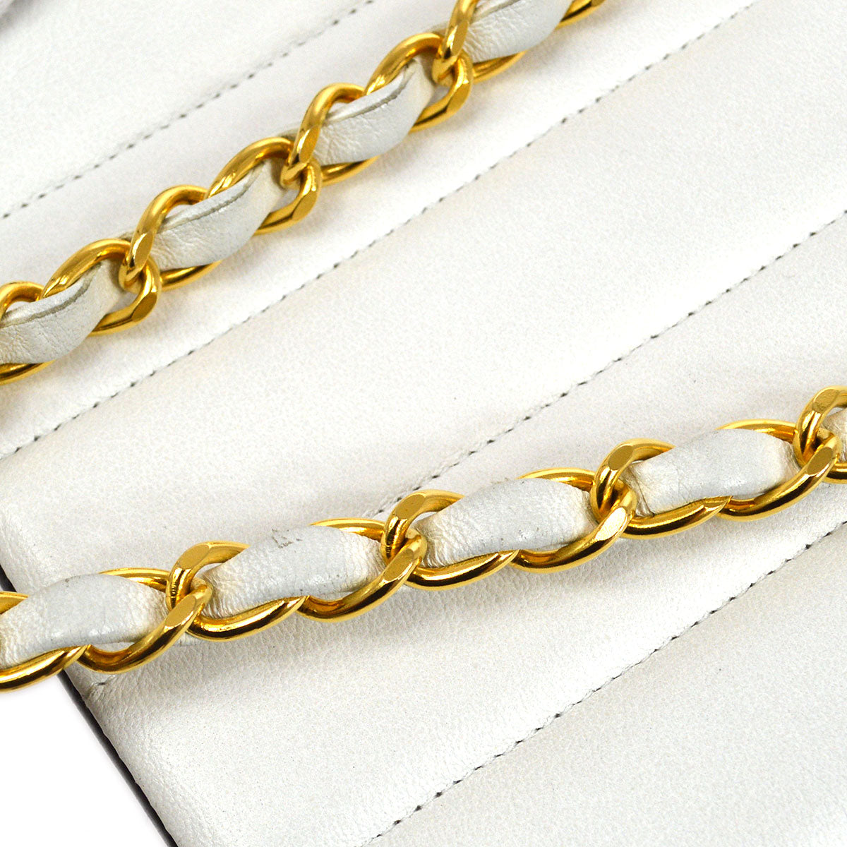 CHANEL 1991-1994 Vertical Border Flap Small Lambskin