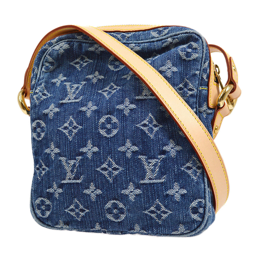 LOUIS VUITTON 2007 CAMERA BAG M95348