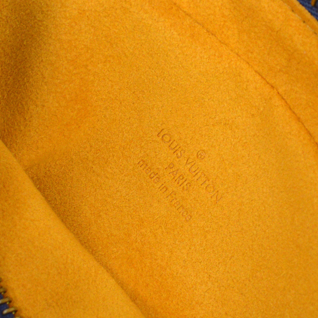 LOUIS VUITTON 2007 CAMERA BAG M95348