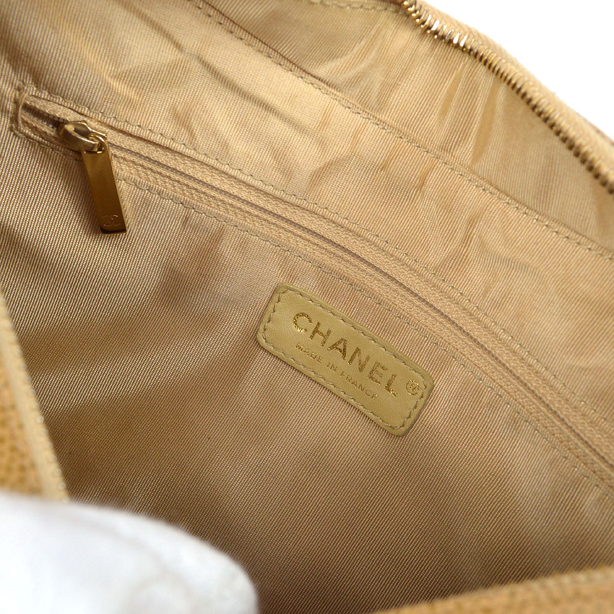 CHANEL 2003-2004 Hobo Bag Beige Caviar