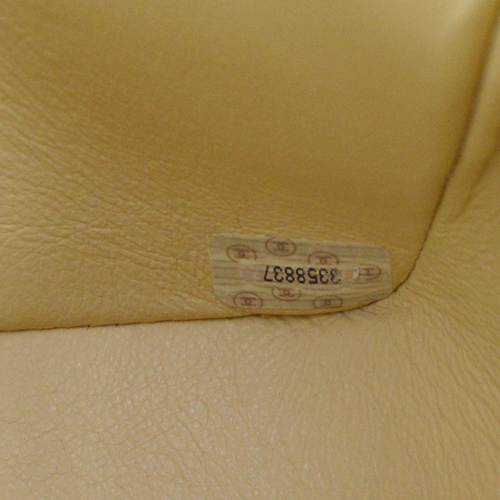 CHANEL * 1994-1996 Diana Flap Medium Ivory Caviar