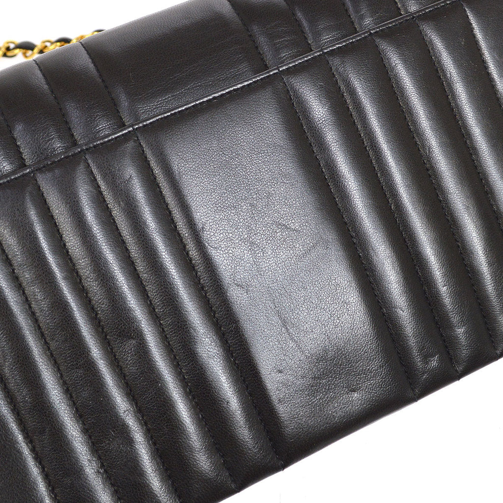 CHANEL 1991-1994 Vertical Classic Single Flap Medium
