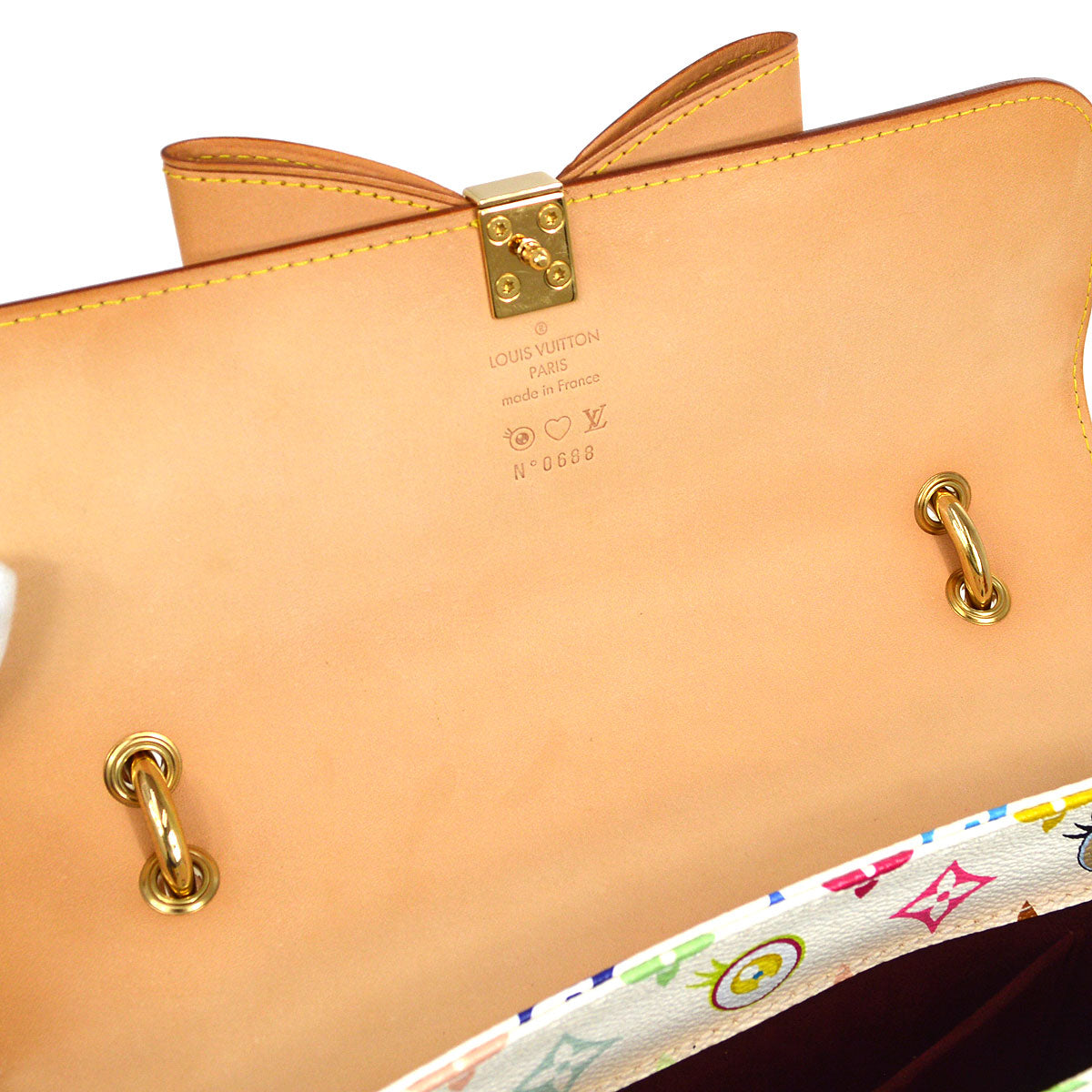 LOUIS VUITTON Pochette Eye Need You M92051