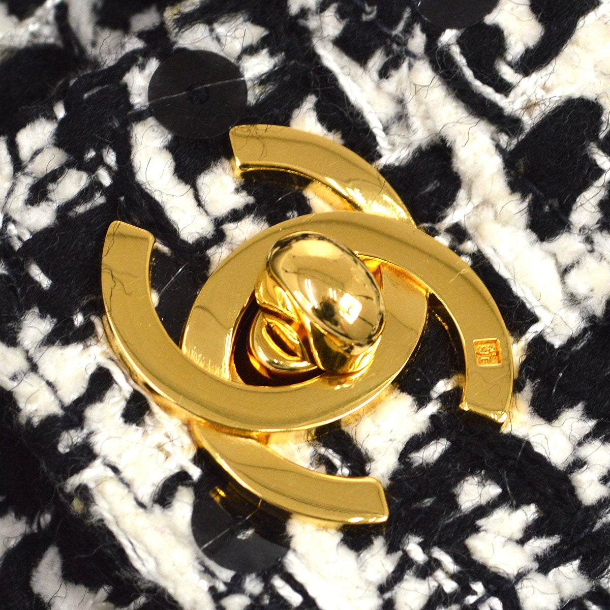 CHANEL * 1991-1994 Classic Flap Handbag Micro Tweed