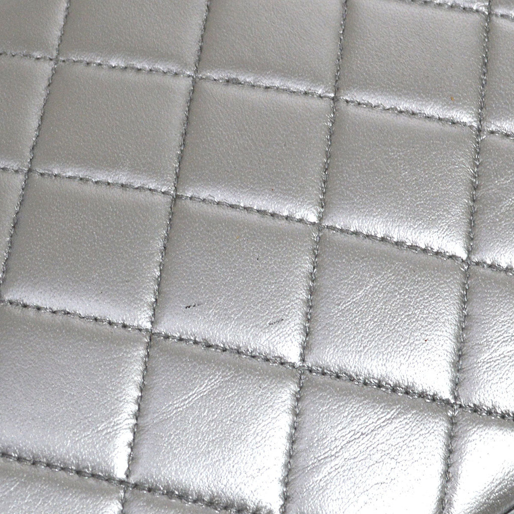 CHANEL 1996-1997 Flap Handbag