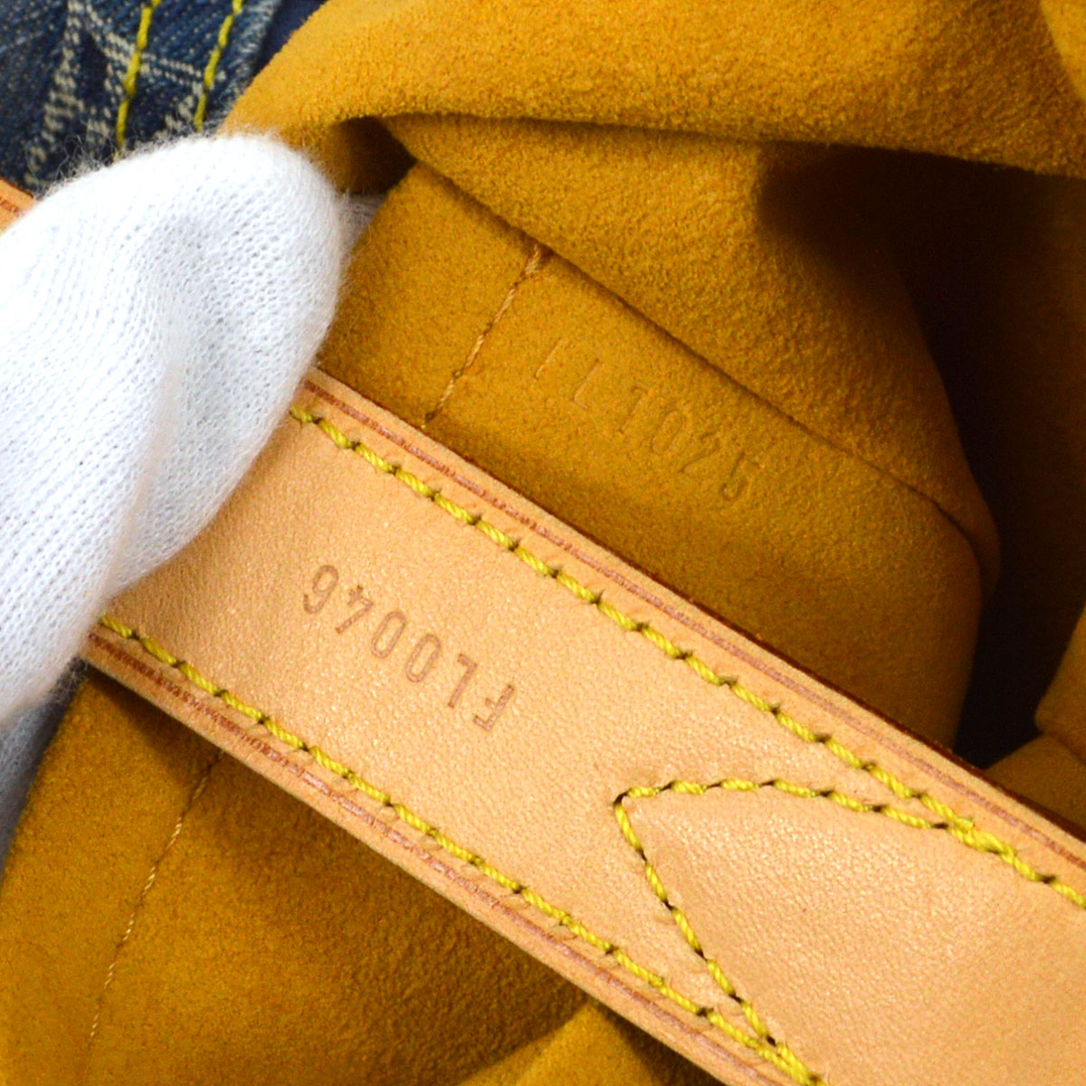 LOUIS VUITTON 2005 BAGGY GM MONOGRAM DENIM M95048