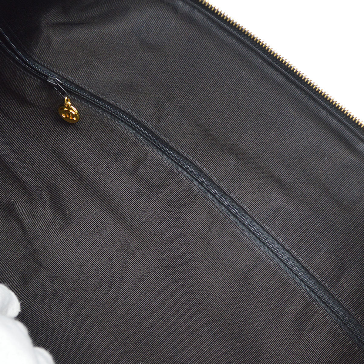 CHANEL 1997-1999 Cosmoline Boston 50 Black Caviar