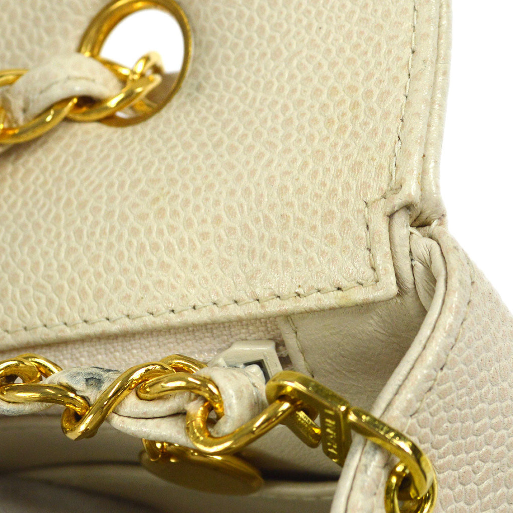 CHANEL * 1996-1997 Tall Diana Flap Medium Ivory Caviar