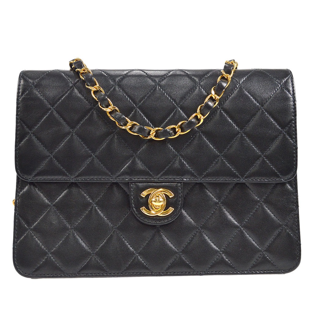 CHANEL 2004-2005 Small Turnlock Half Flap