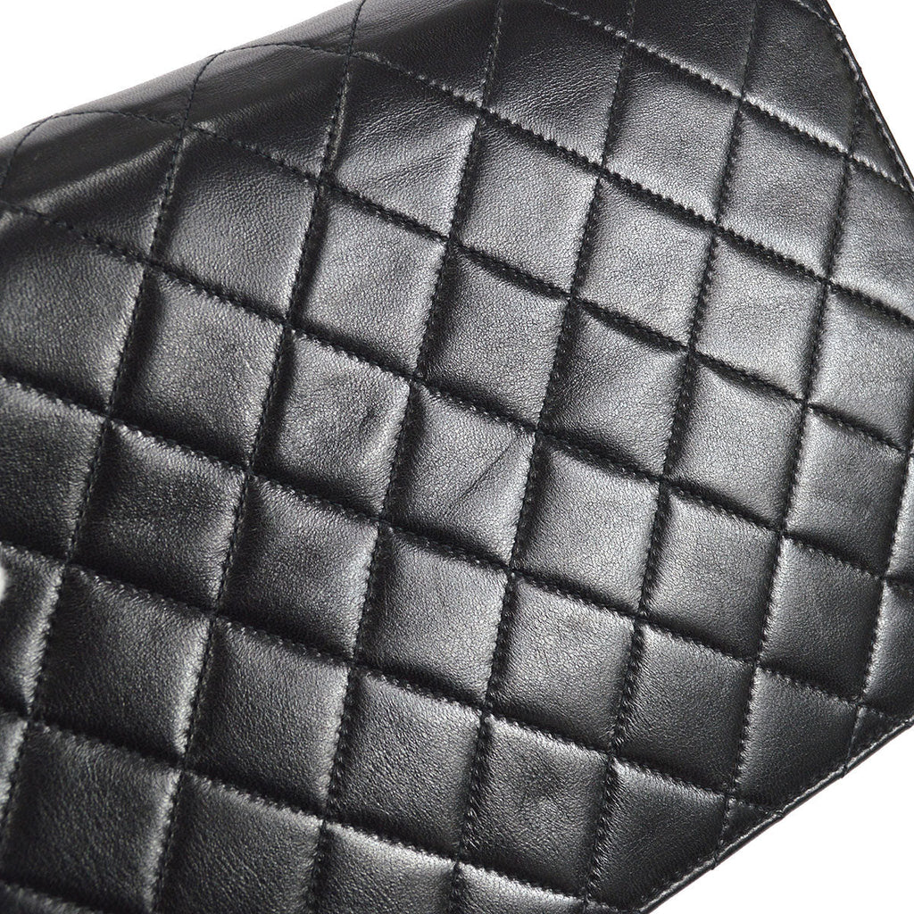 CHANEL 2004-2005 Small Turnlock Half Flap