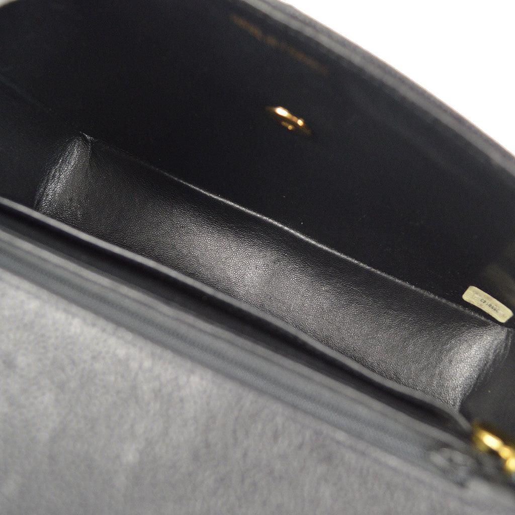 CHANEL 1994-1996 Small Vertical Straight Flap