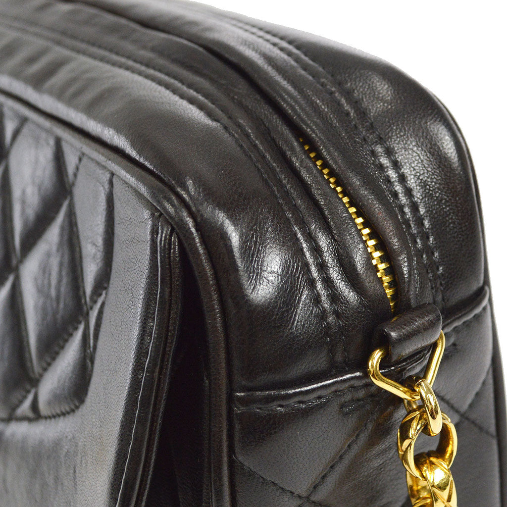 CHANEL 1996-1997 Pocket Camera Bag Small