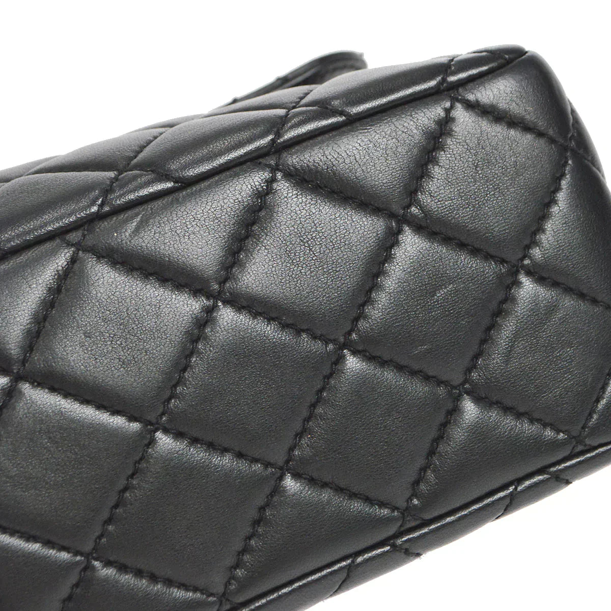 CHANEL 1996-1997 Classic Flap Jumbo