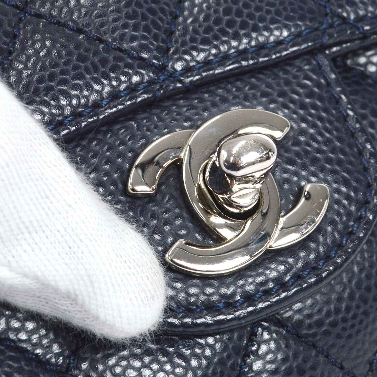 CHANEL 2005-2006 East West Navy Caviar