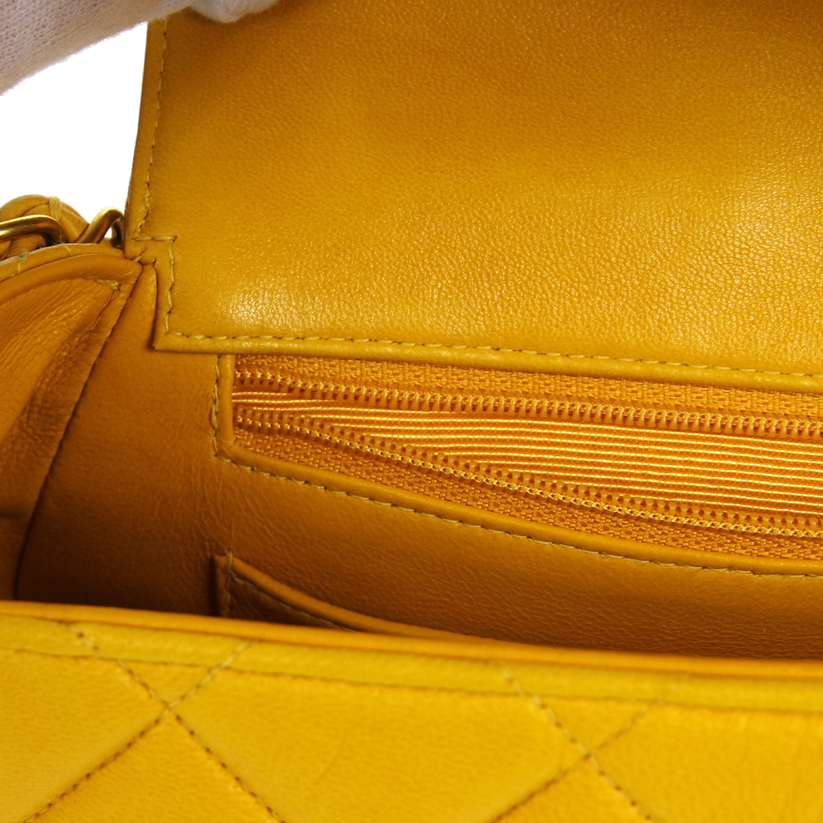 CHANEL 1996-1997 Round Flap Handbag Orange Lambskin