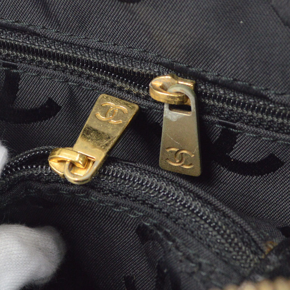 CHANEL 2001-2003 Wild Stitch Handbag Black Calfskin