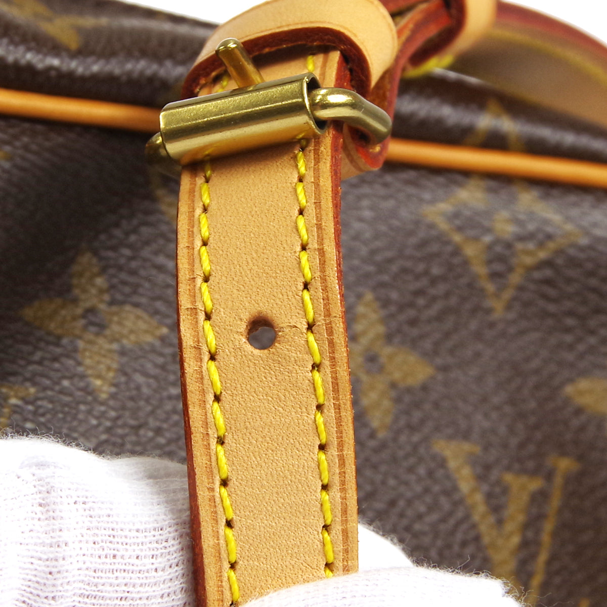 LOUIS VUITTON 2004 TROCADERO 27 M51274