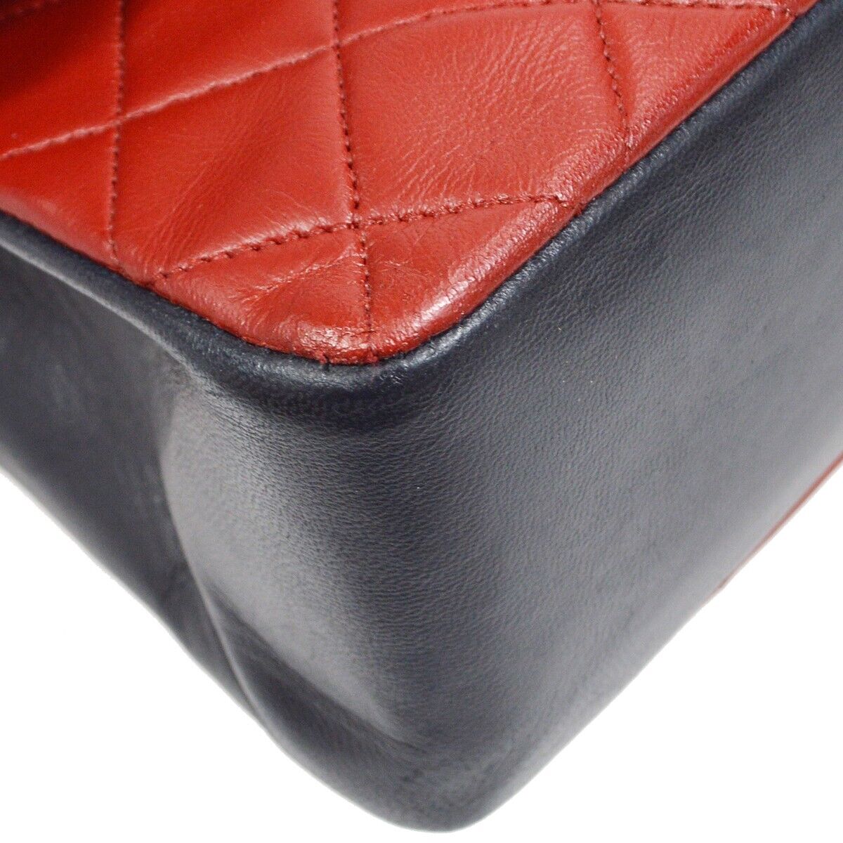 CHANEL 1989-1991 Round Flap Medium & Pouch Set Red Lambskin