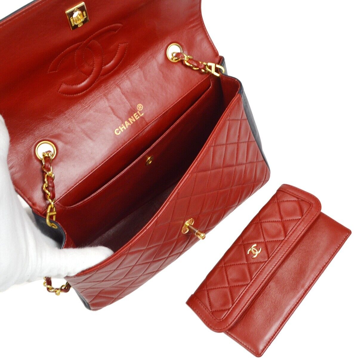 CHANEL 1989-1991 Round Flap Medium & Pouch Set Red Lambskin