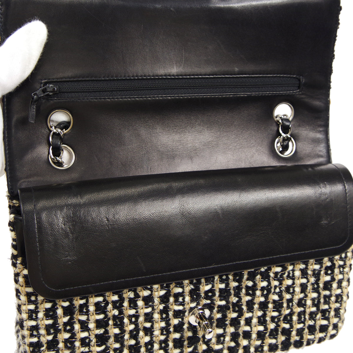 CHANEL 2001-2003 Classic Flap Medium Tweed