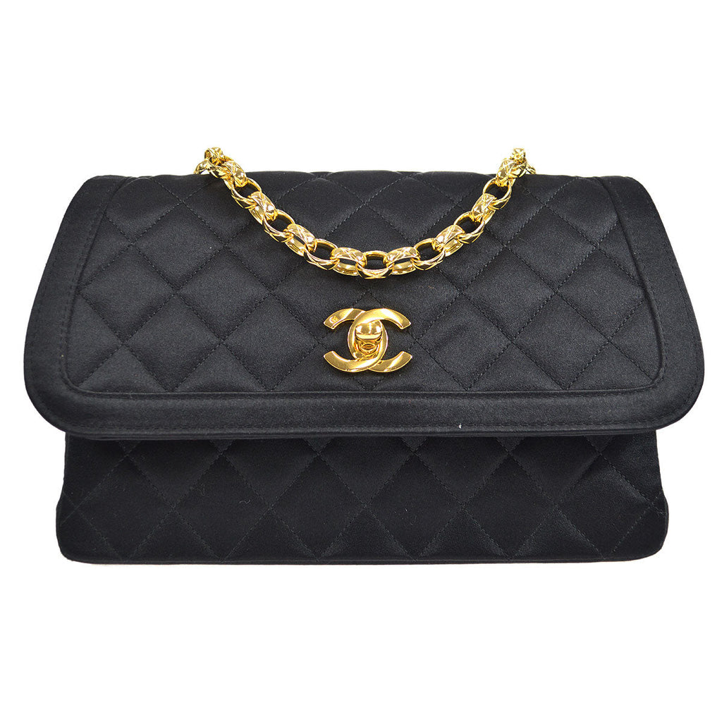 CHANEL 1994-1996 Border Round Flap Small & Pouch Set Black Satin