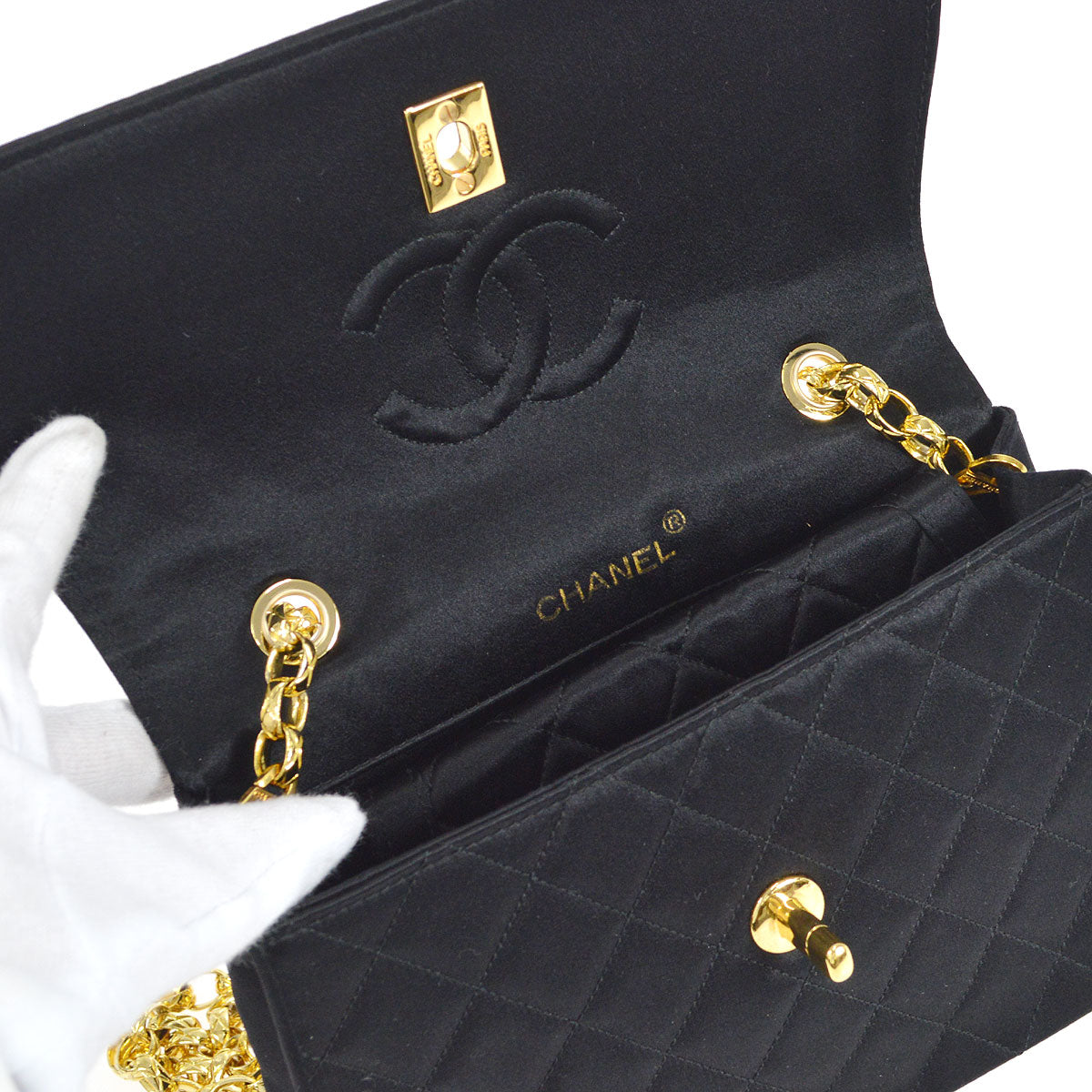CHANEL 1994-1996 Border Round Flap Small & Pouch Set Black Satin