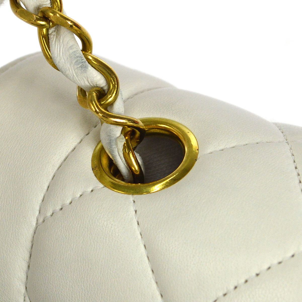 CHANEL 1994-1996 Diana Flap Medium White Lambskin
