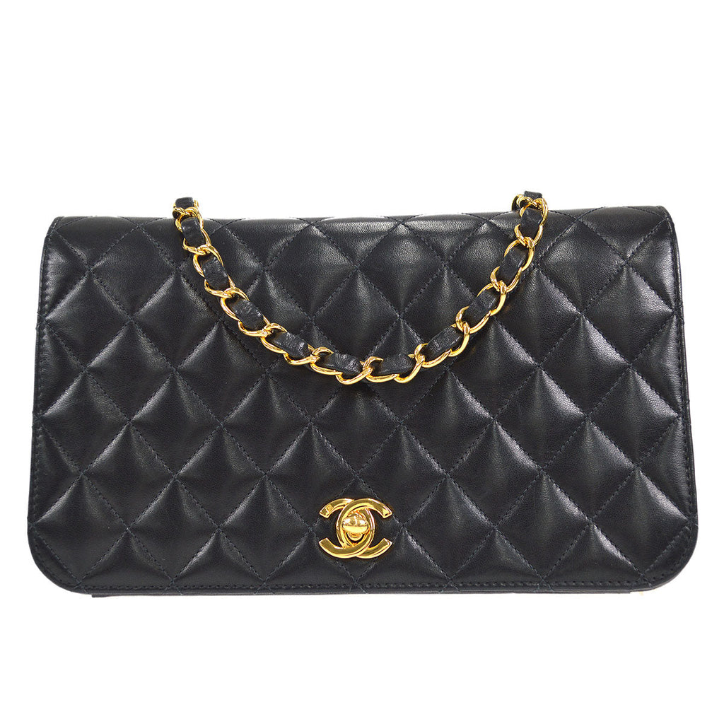 CHANEL 2005-2006 CC Turnlock Full Flap Small Black Lambskin