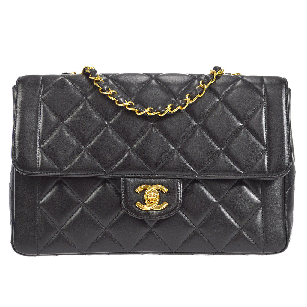 CHANEL 1994-1996 Border Flap Medium Black Lambskin