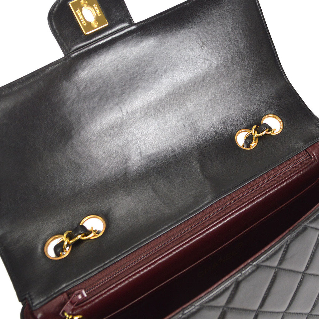 CHANEL 1994-1996 Border Flap Medium Black Lambskin
