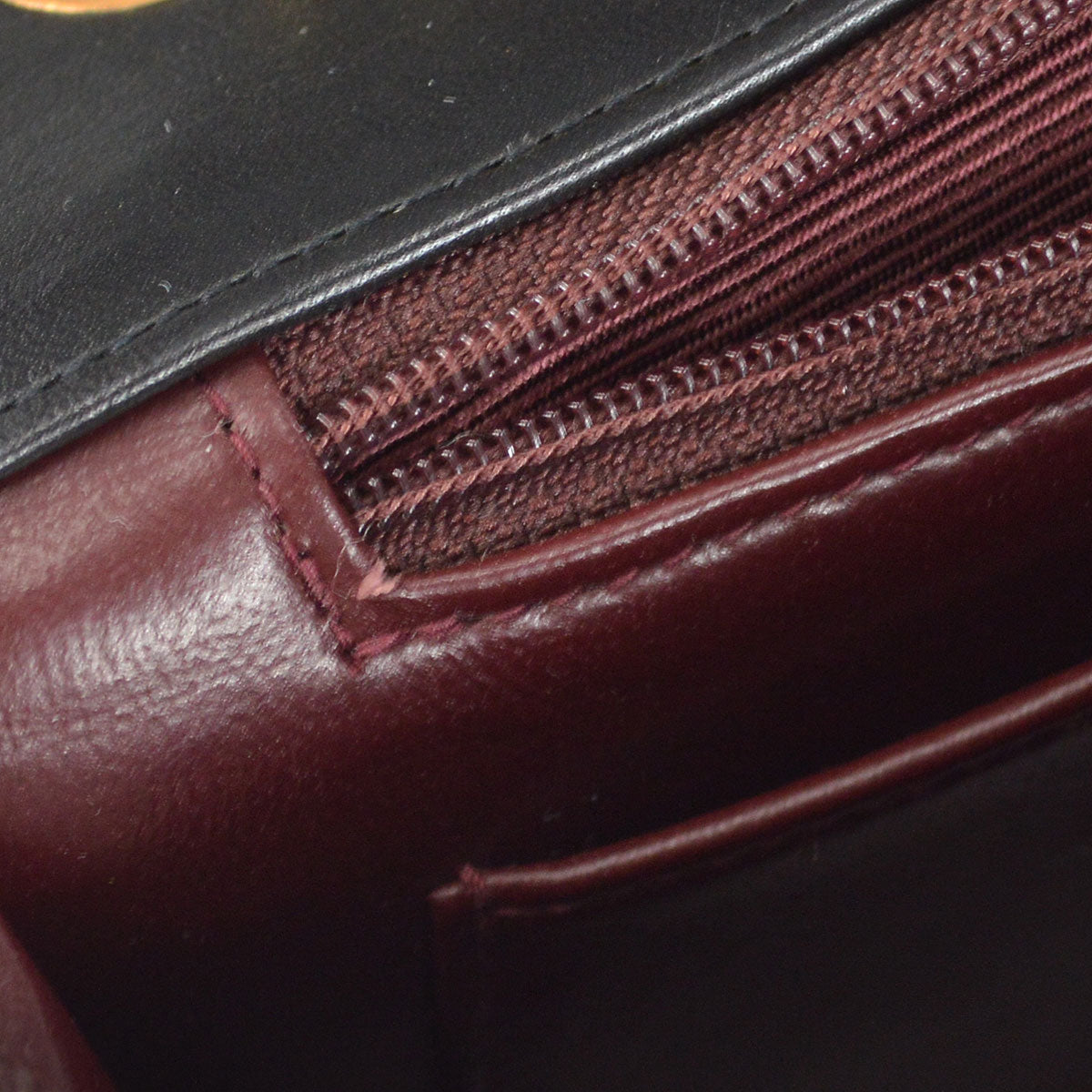 CHANEL 1994-1996 Border Flap Medium Black Lambskin