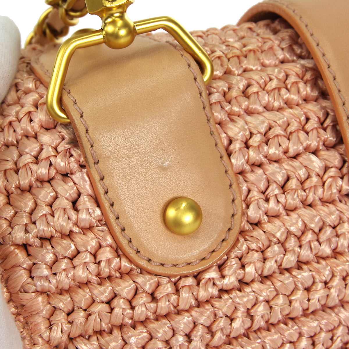 CHANEL 2005-2006 Woven Crossbody Bag Medium Pink Raffia Straw