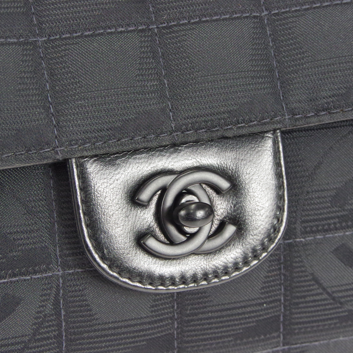CHANEL 2000-2001 New Travel Line East West Black Jacquard