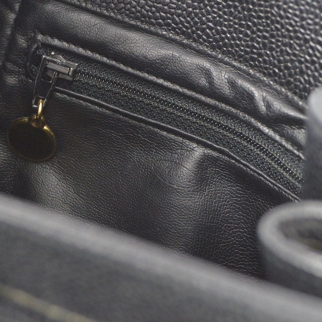 CHANEL 1986-1988 Round Flap Shoulder Bag Black Caviar