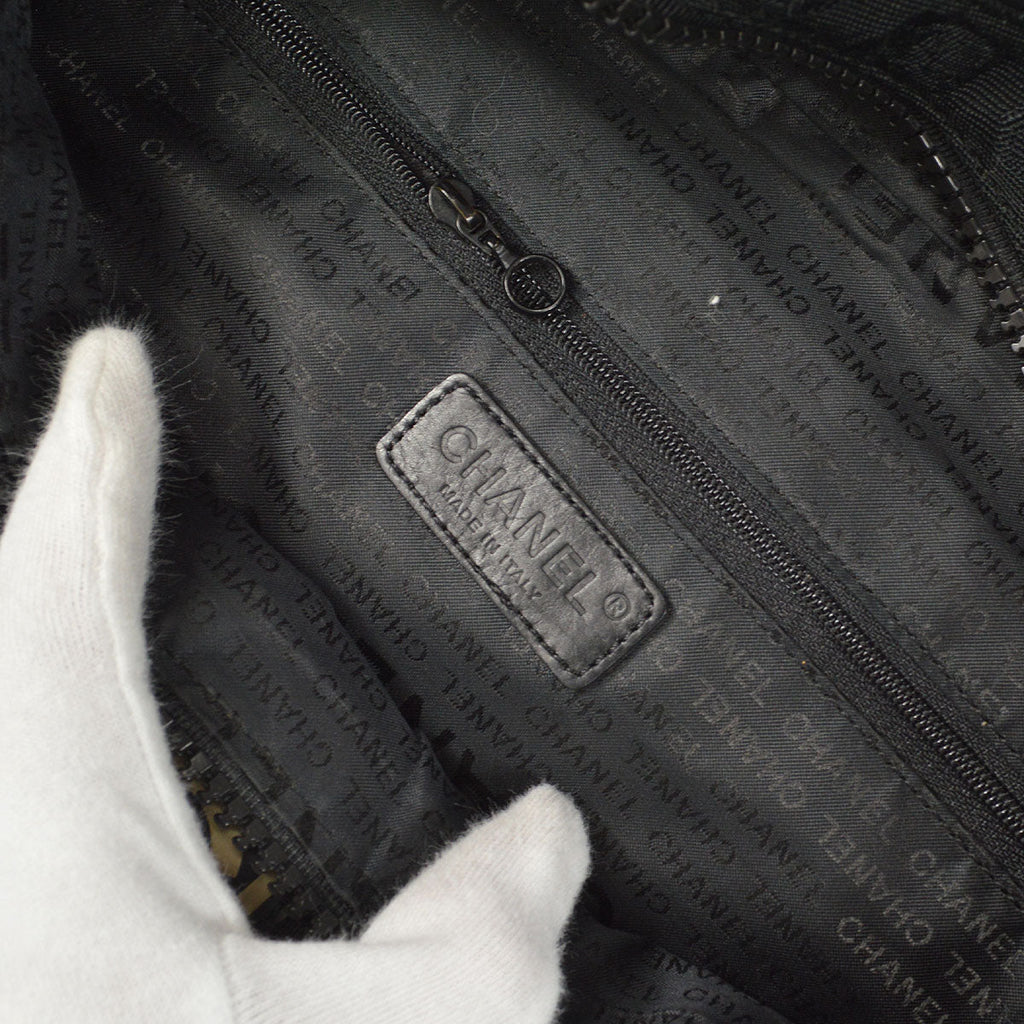 CHANEL 2003-2004 Sport Line Bum Bag Black