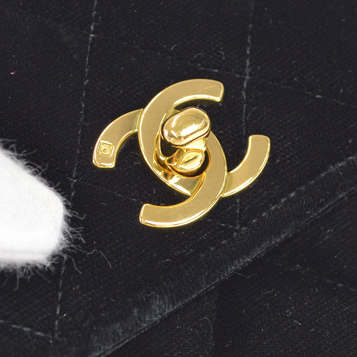 CHANEL 1991-1994 Cube Flap Mini Black Velvet
