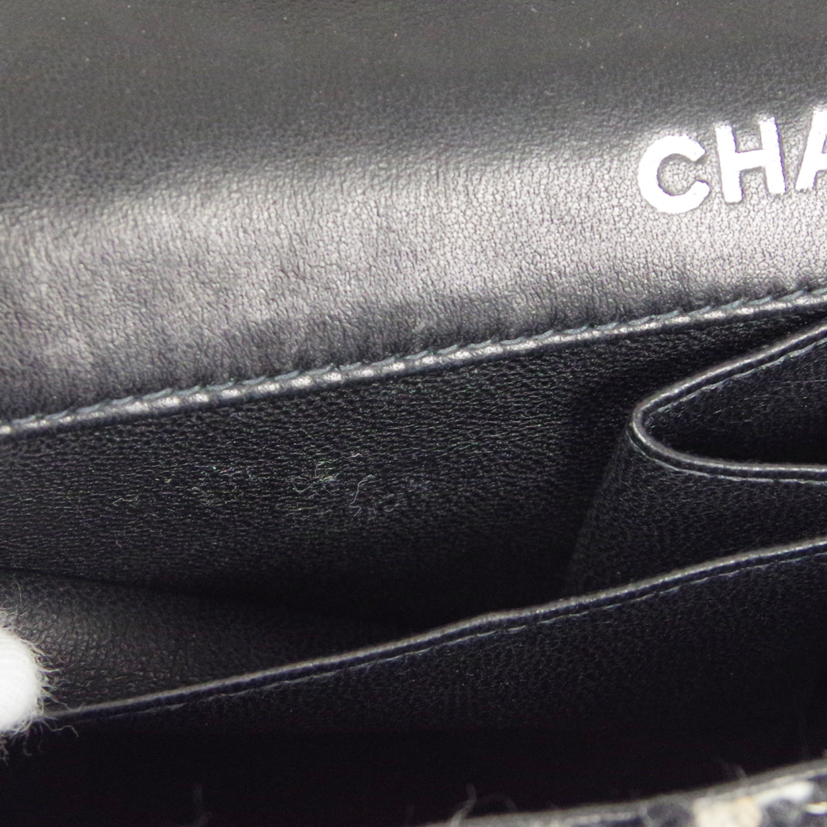 CHANEL 2001-2003 East West SHW Tweed
