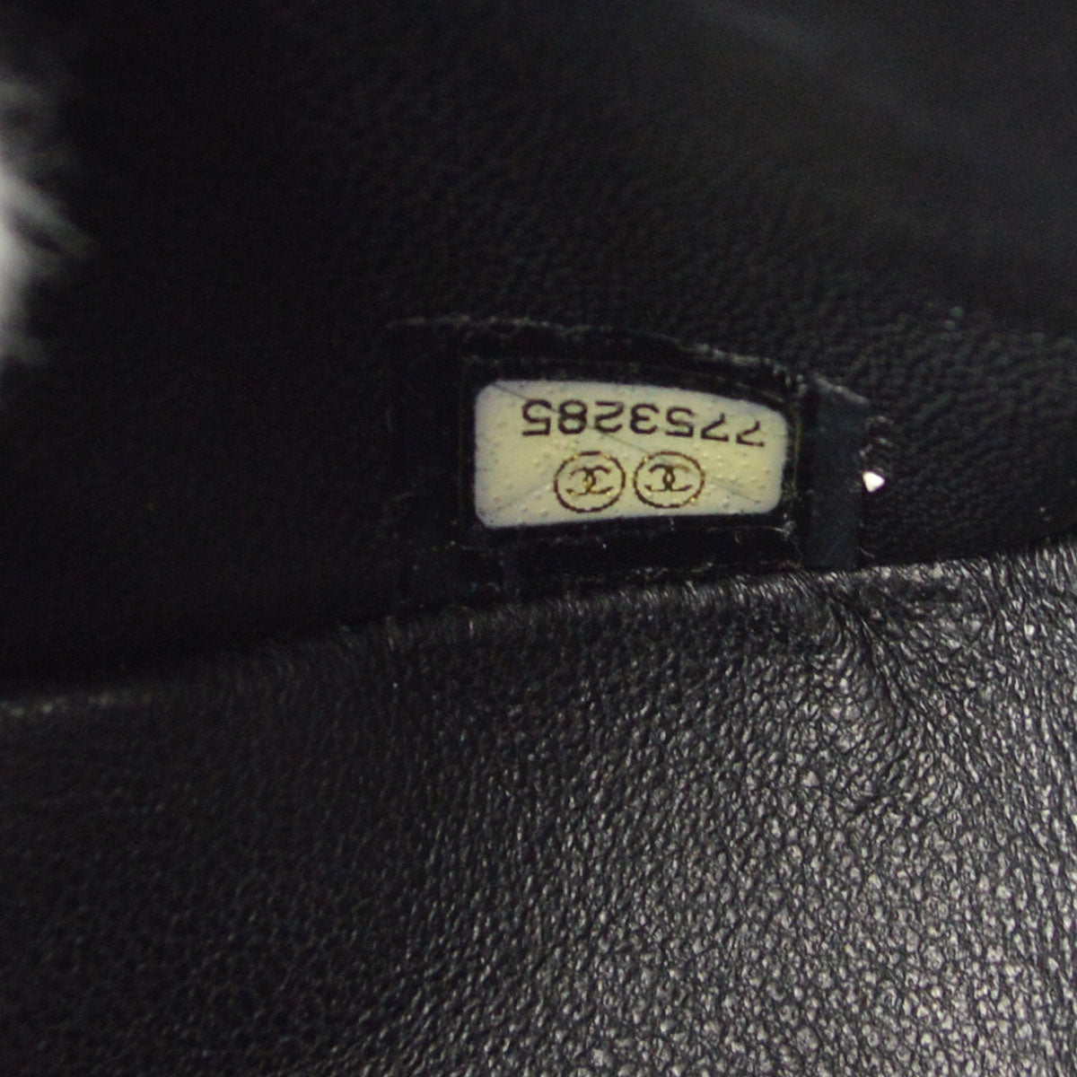 CHANEL 2001-2003 Classic Double Flap Medium Black Caviar