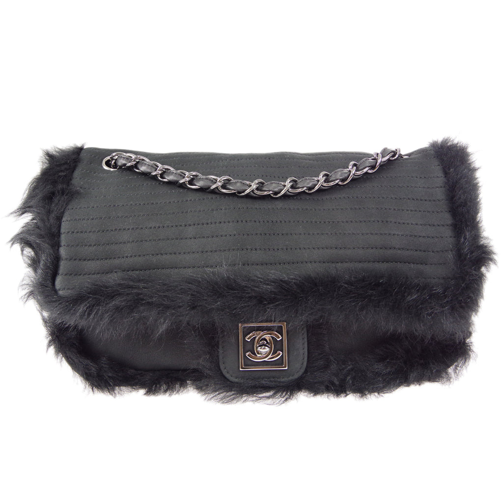 CHANEL 2006-2008 Sport Line Flap Jumbo Black Sheepskin Fur