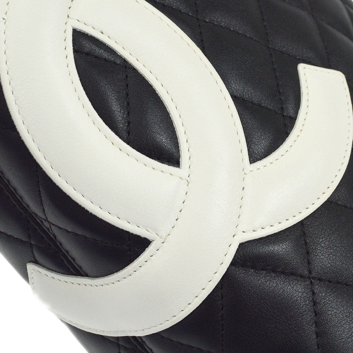 CHANEL 2004-2005 Cambon Ligne Handbag Black Calfskin