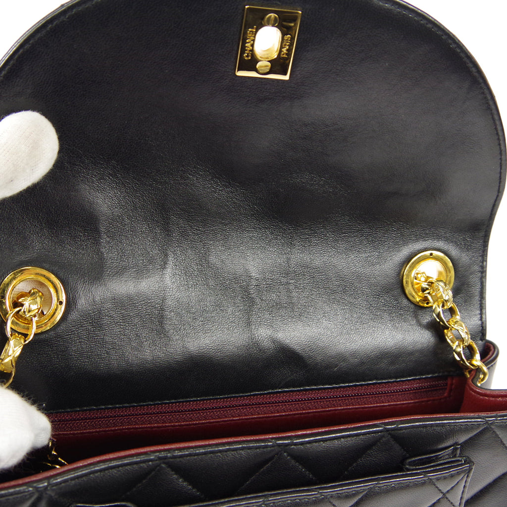 CHANEL 1994-1996 Round Flap Small Black Lambskin