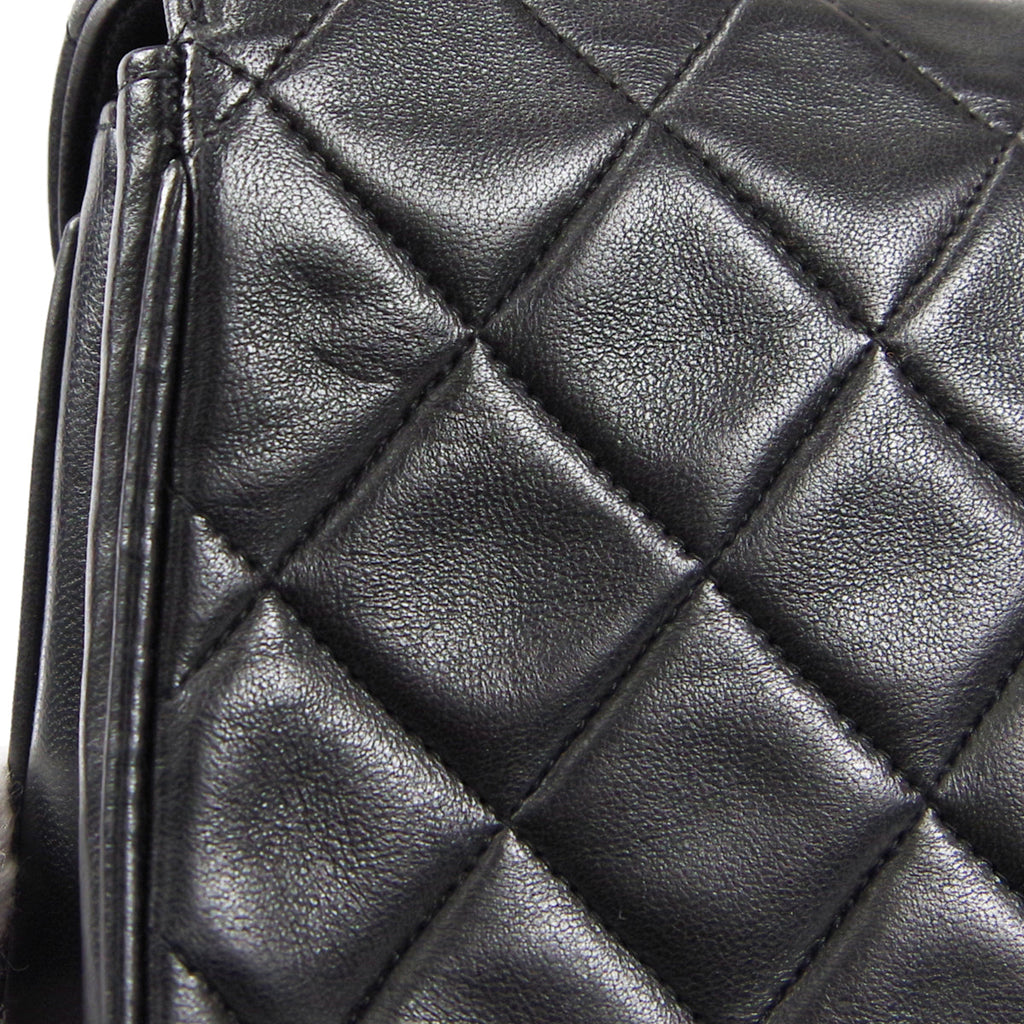 CHANEL 1994-1996 Round Flap Small Black Lambskin